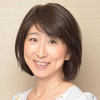 田代親世